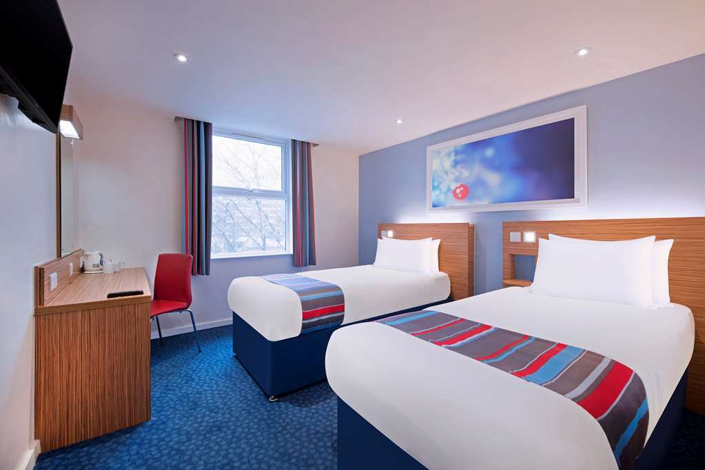 Travelodge Bedford Goldington Road Bilik gambar